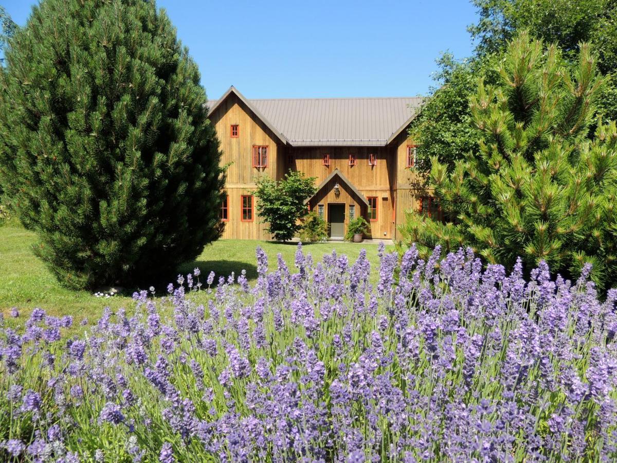 Wetherly Inn & Spa Ganges Екстериор снимка