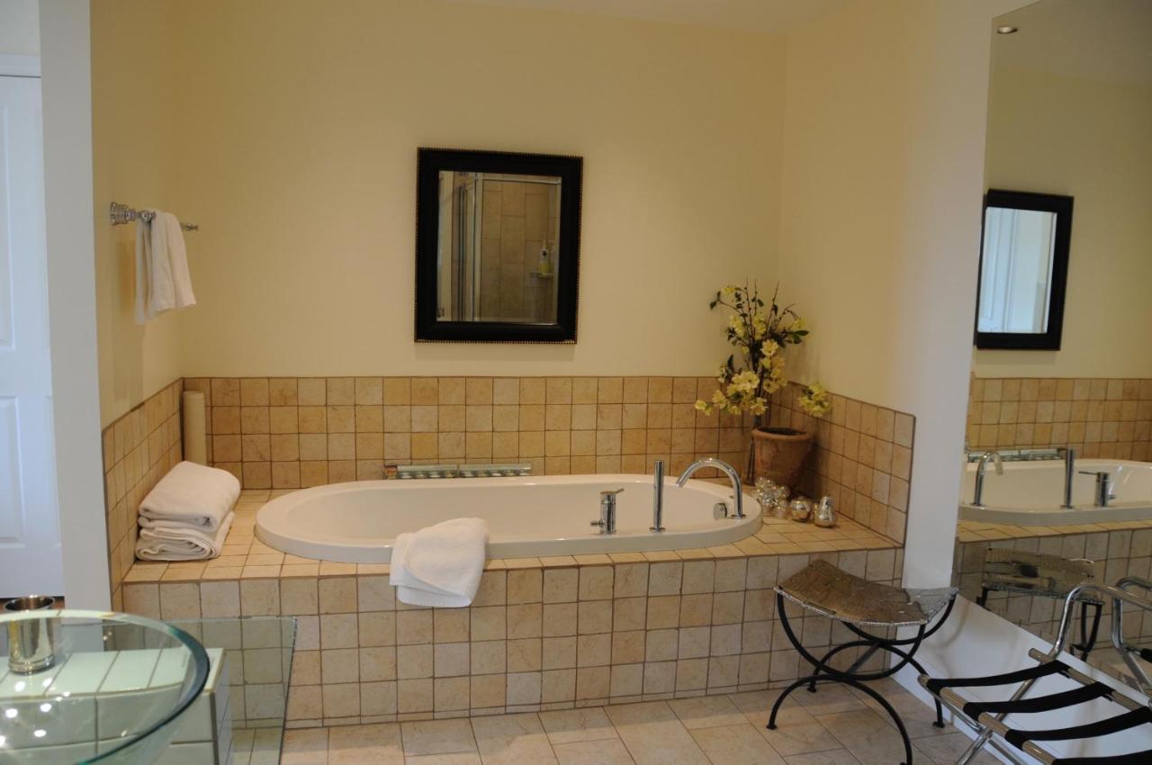 Wetherly Inn & Spa Ganges Екстериор снимка