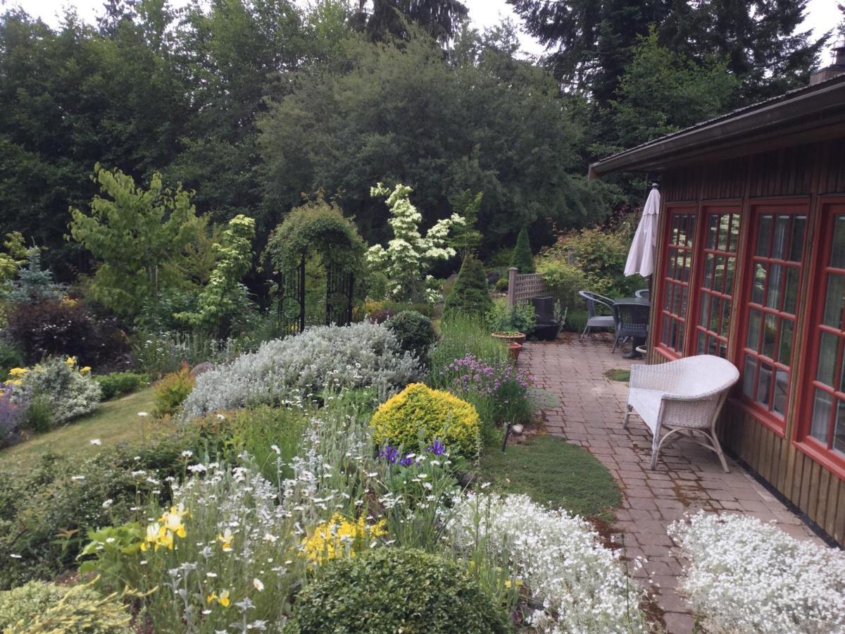 Wetherly Inn & Spa Ganges Екстериор снимка