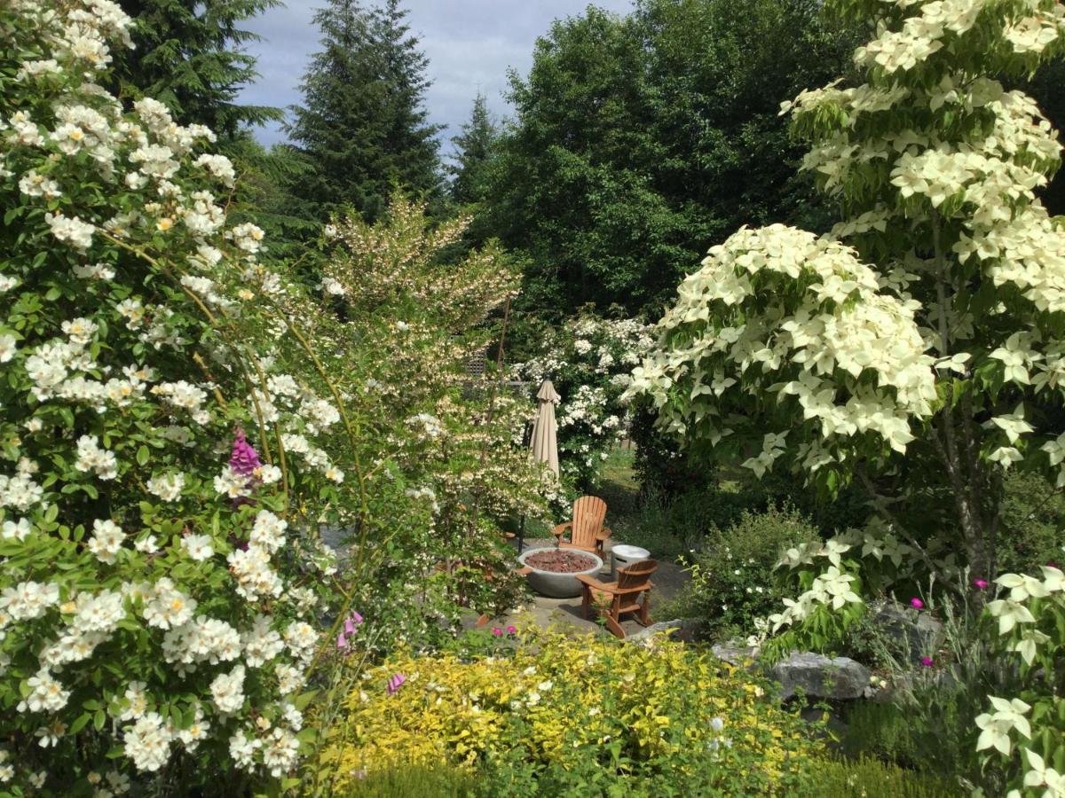 Wetherly Inn & Spa Ganges Екстериор снимка